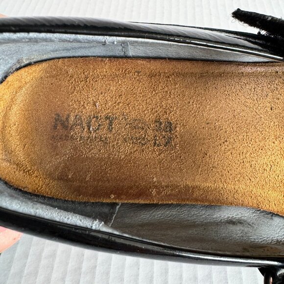 Naot Trendy Mary Janes Shoes Heeled Black Gloss Lace Comb Leather US 7 EUR 38 - Picture 7 of 16